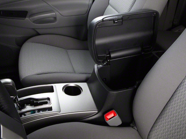 2013 Toyota Tacoma 4WD Access Cab V6 AT (Natl)