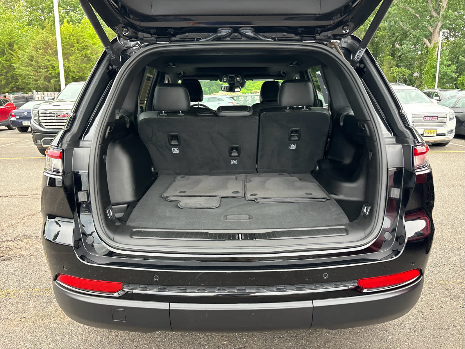 2023 Jeep Grand Cherokee Altitude X 4x4