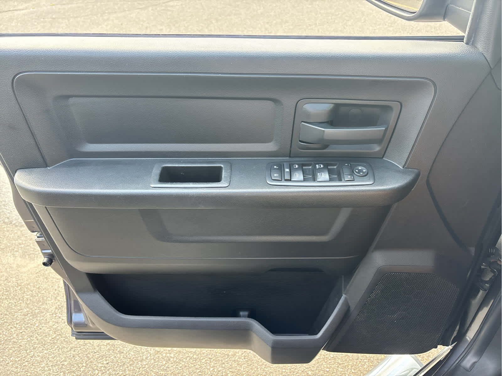 2019 RAM 1500 Classic Express Quad Cab 4x4 6'4" Box