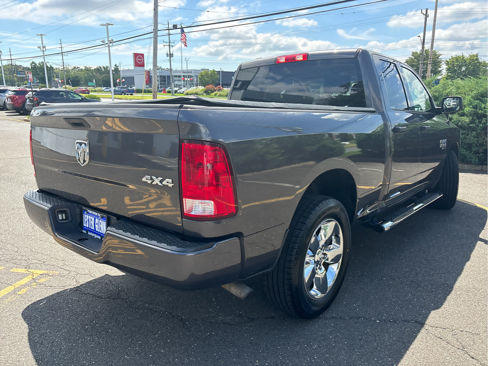 2019 RAM 1500 Classic Express Quad Cab 4x4 6'4" Box