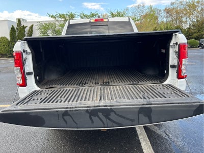 2022 RAM 1500 Big Horn Crew Cab 4x4 5'7" Box