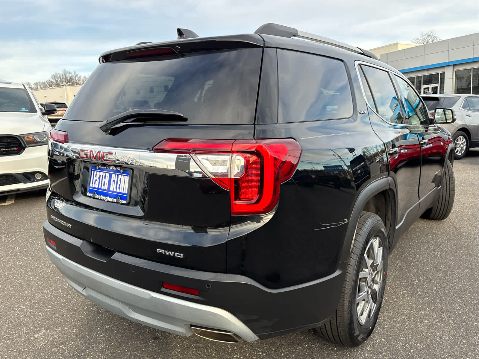 2023 GMC Acadia SLT