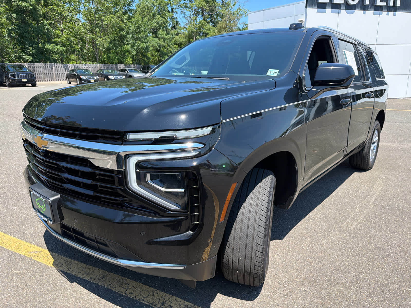 2025 Chevrolet Suburban LS