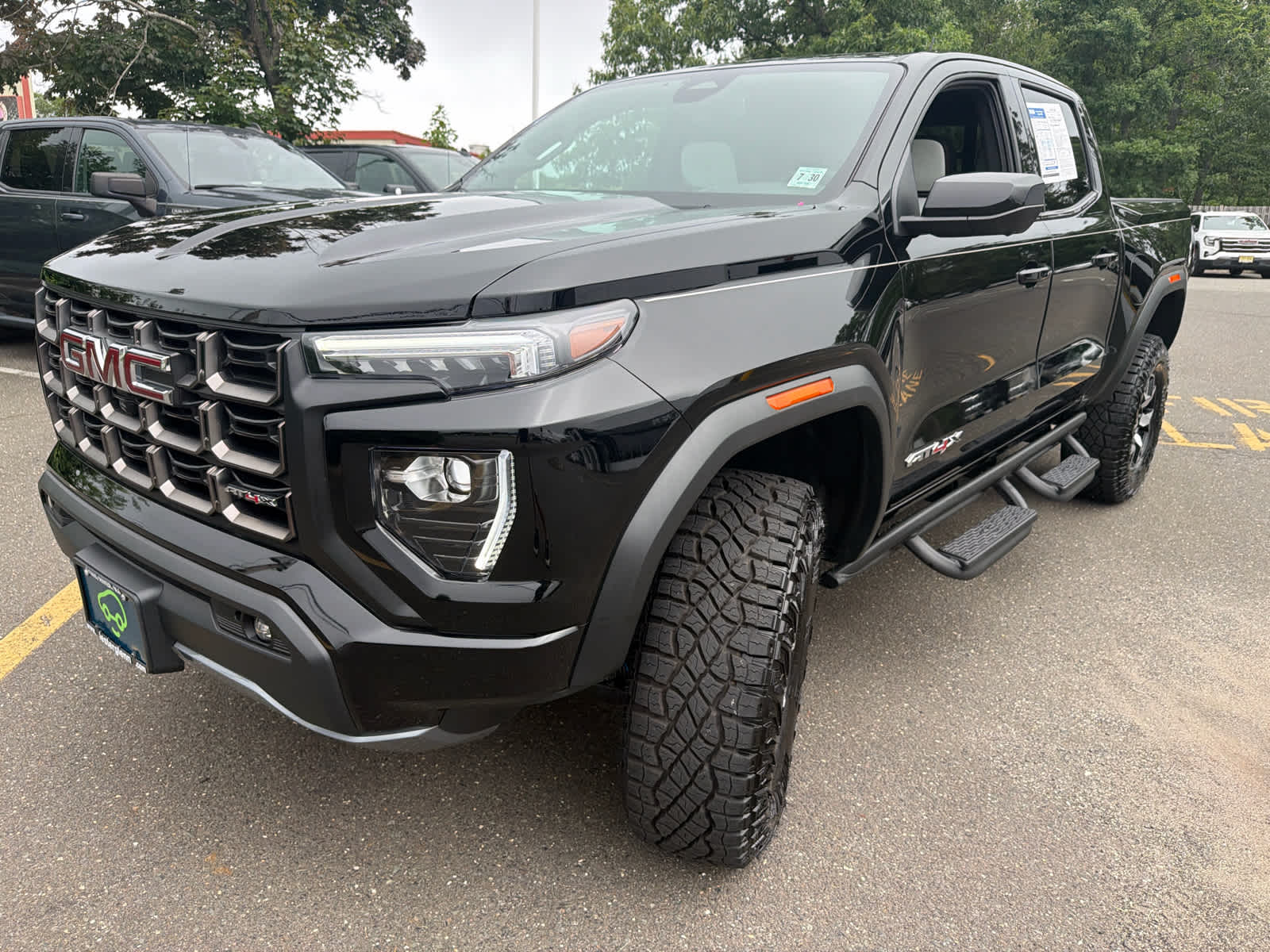 2025 GMC Canyon AT4