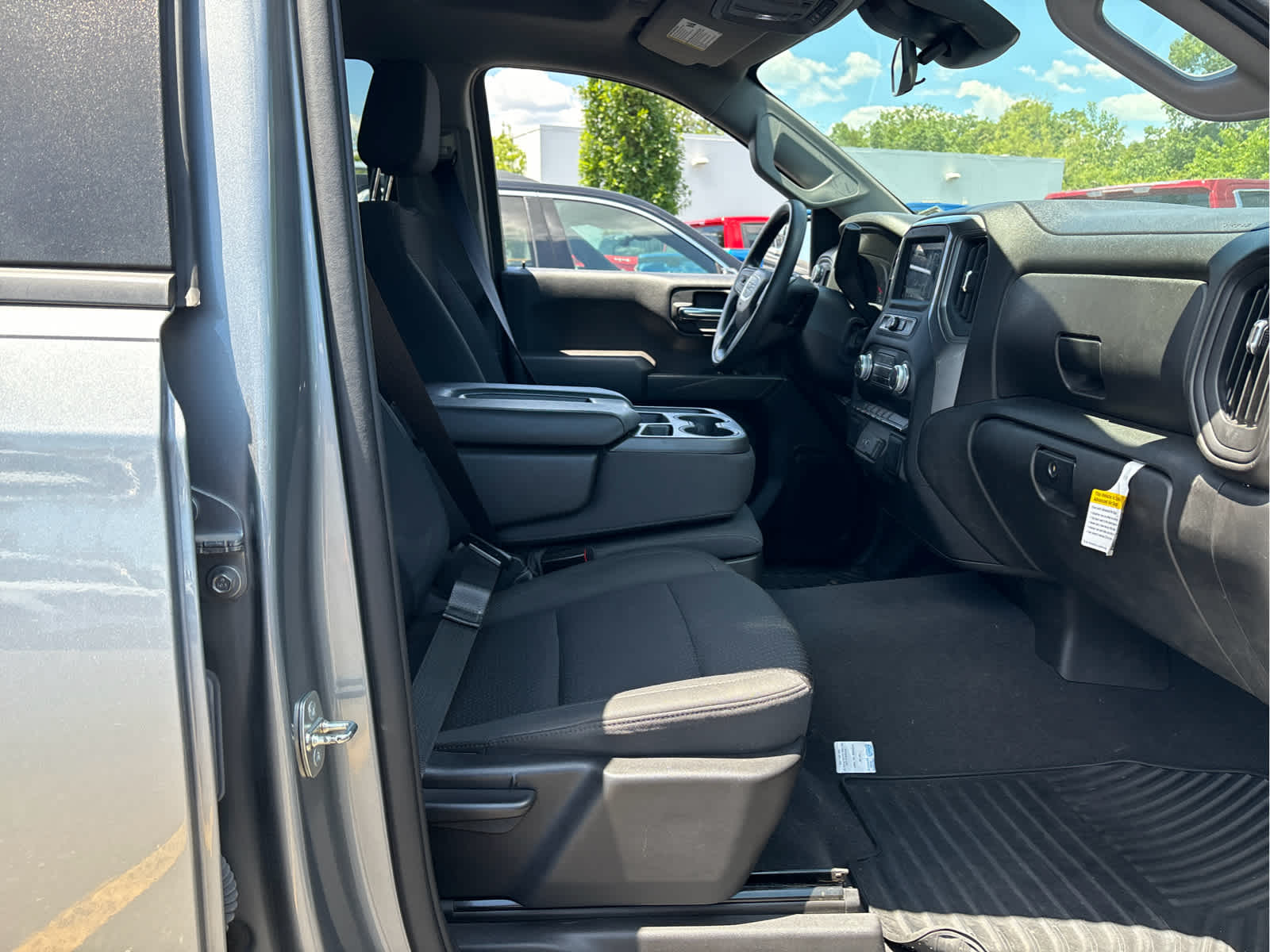 2023 GMC Sierra 1500 Pro