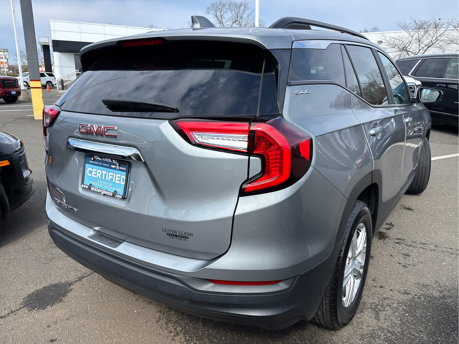 2023 GMC Terrain SLE