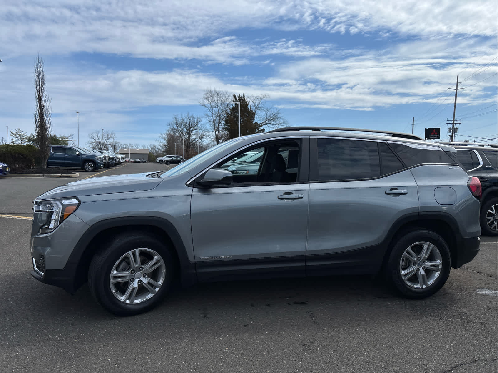 2023 GMC Terrain SLE