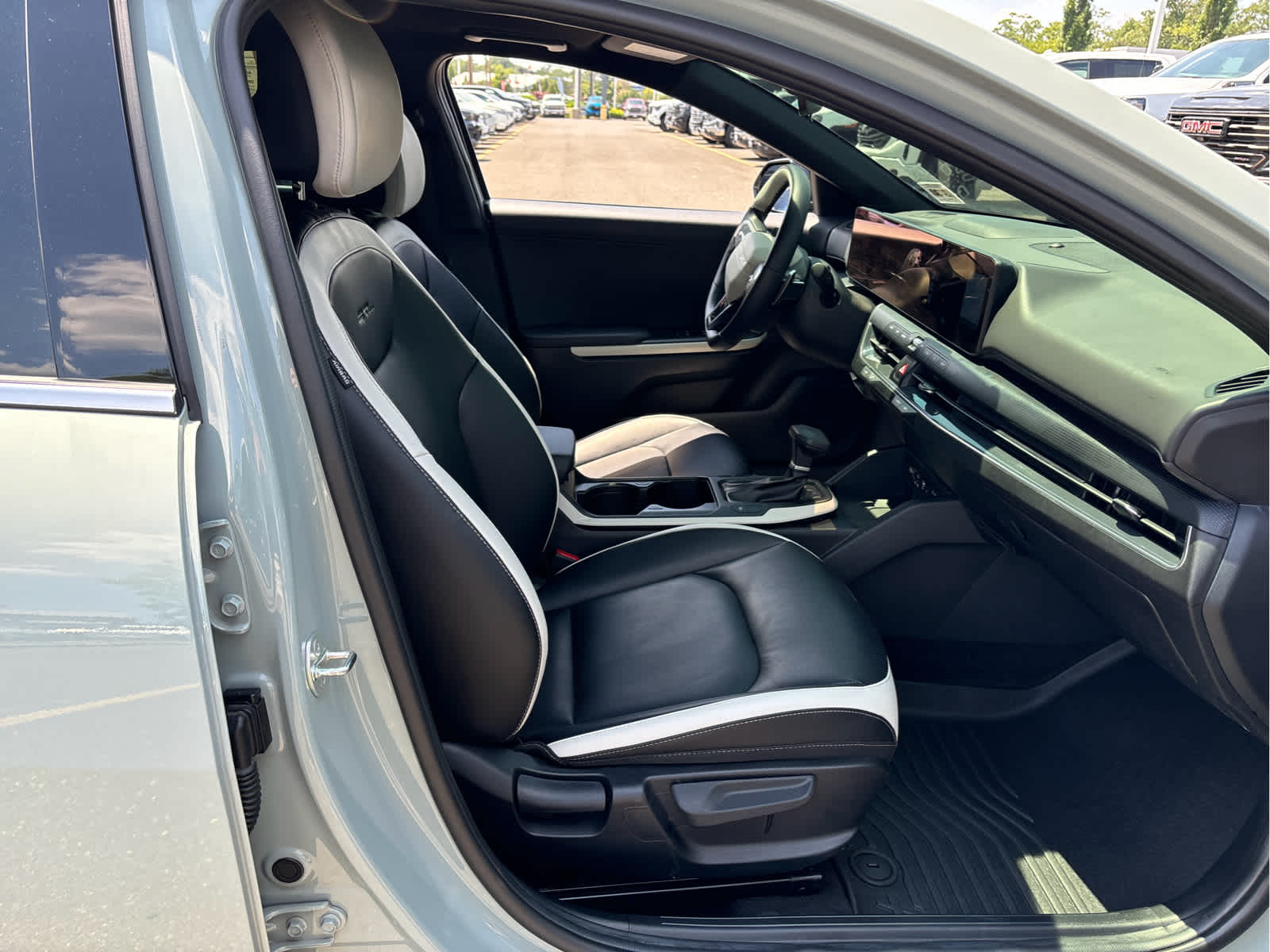2025 Kia K4 GT-Line Turbo