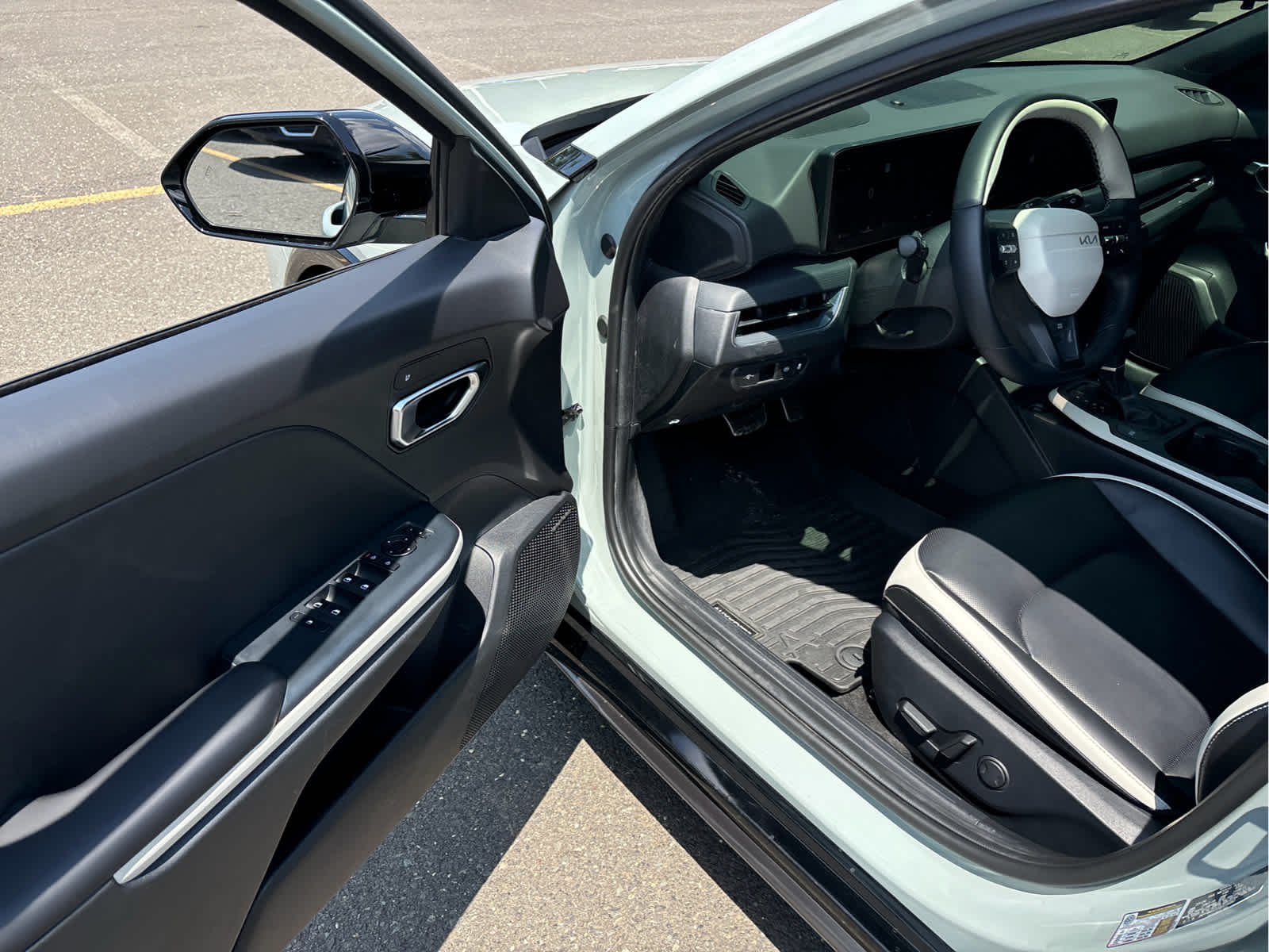 2025 Kia K4 GT-Line Turbo