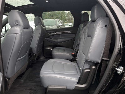 2022 Buick Enclave Essence