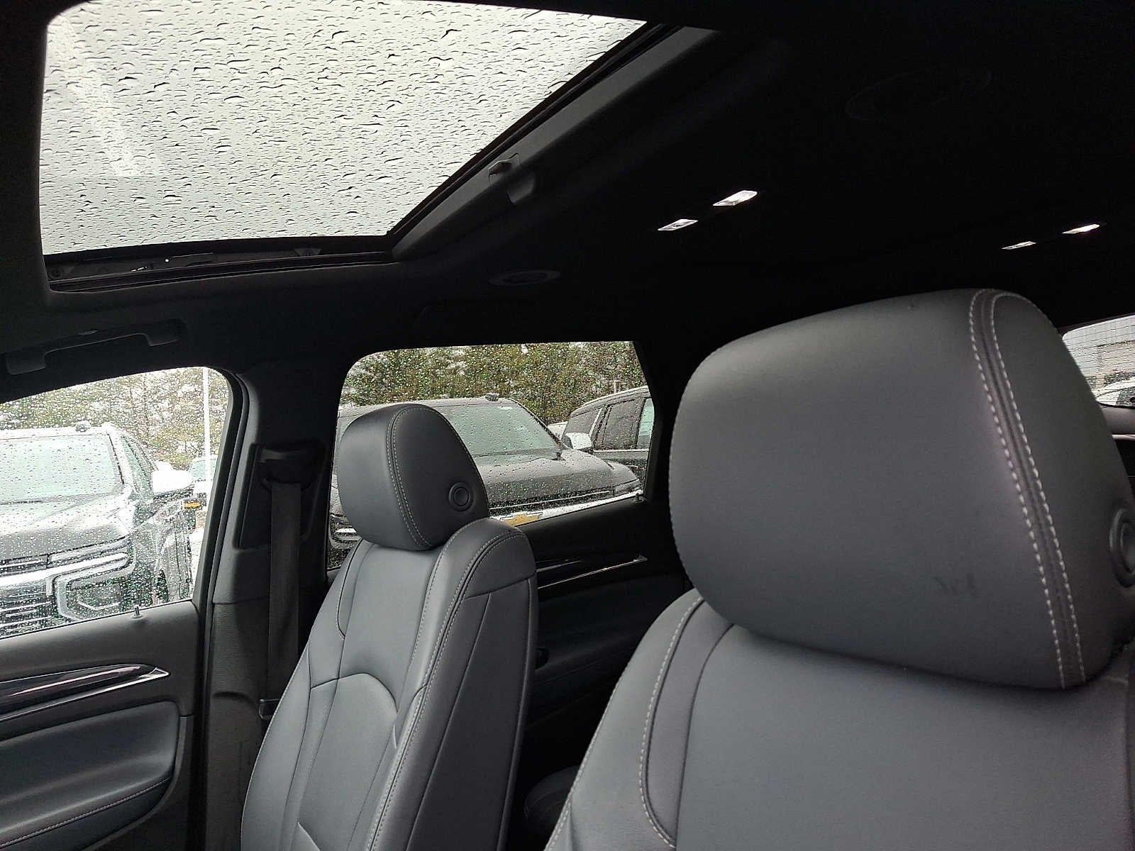 2022 Buick Enclave Essence