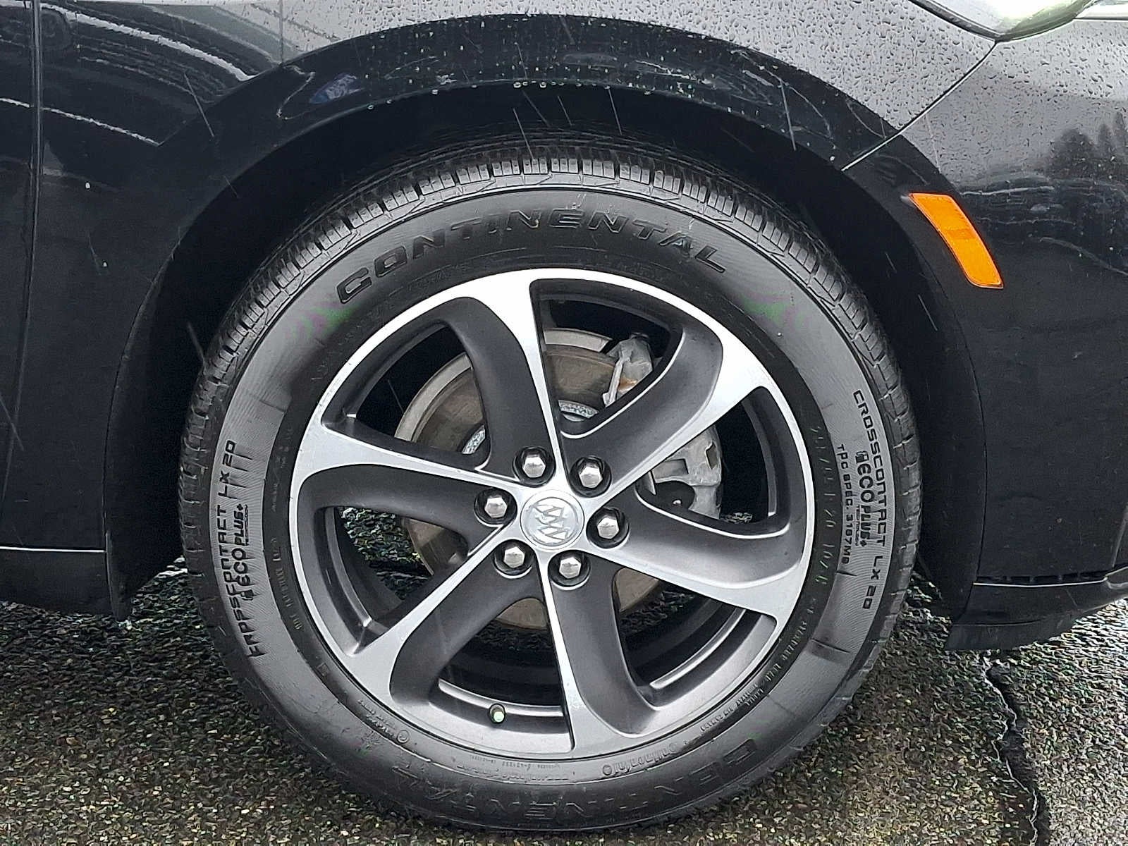 2022 Buick Enclave Essence