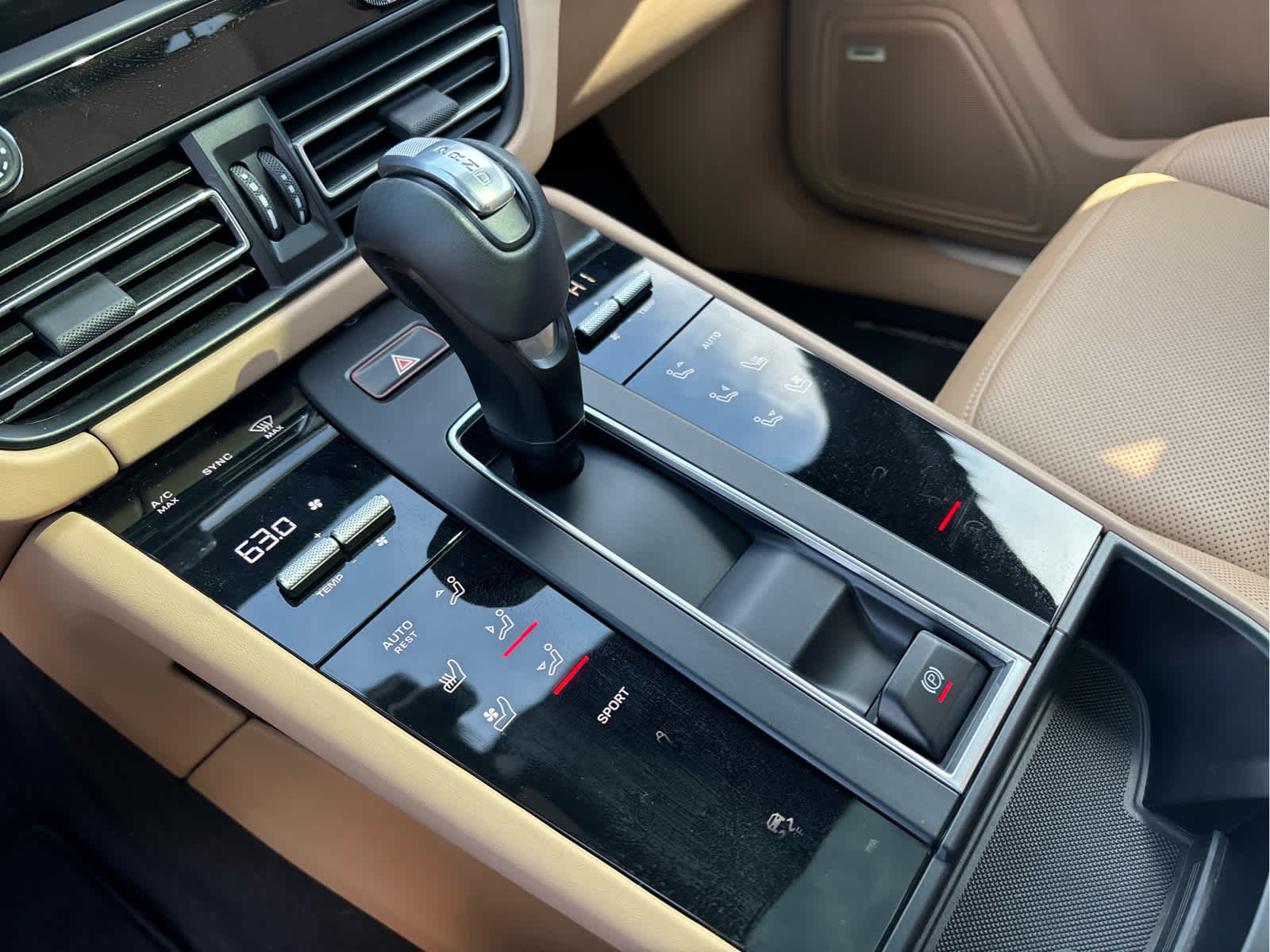 2023 Porsche Macan S