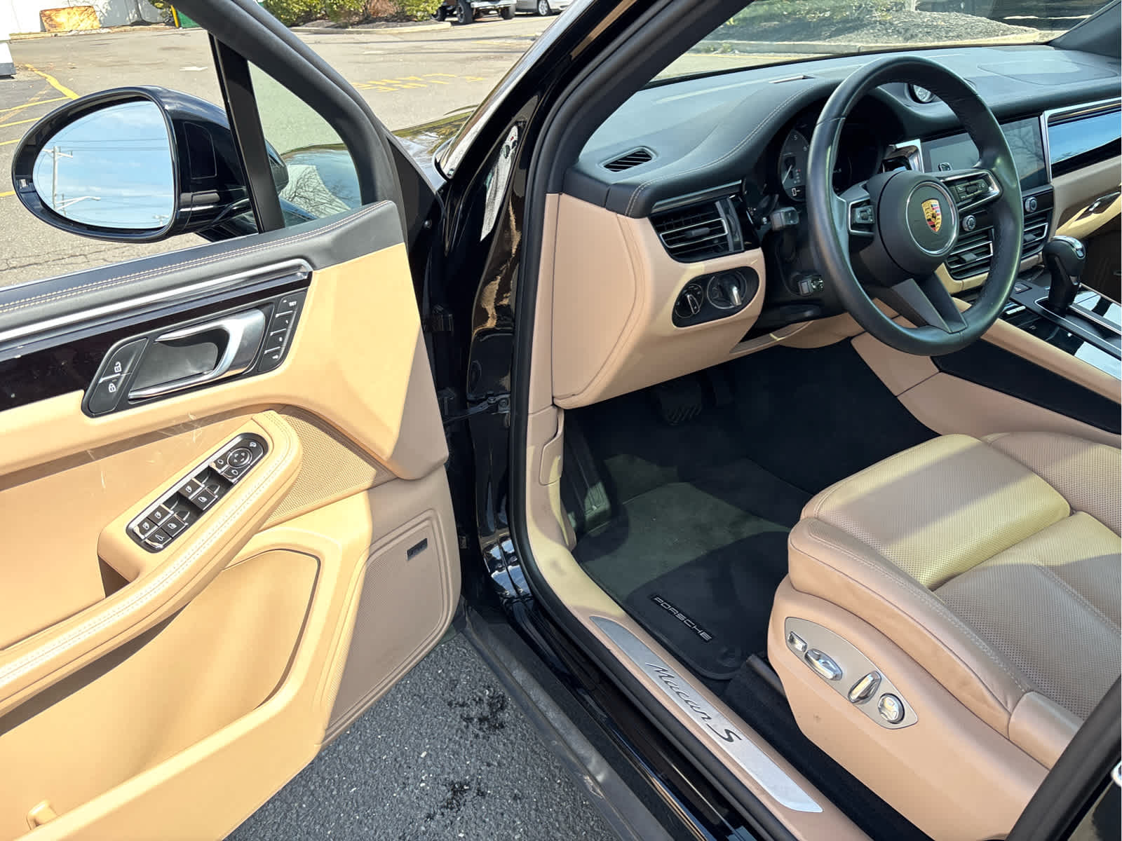 2023 Porsche Macan S