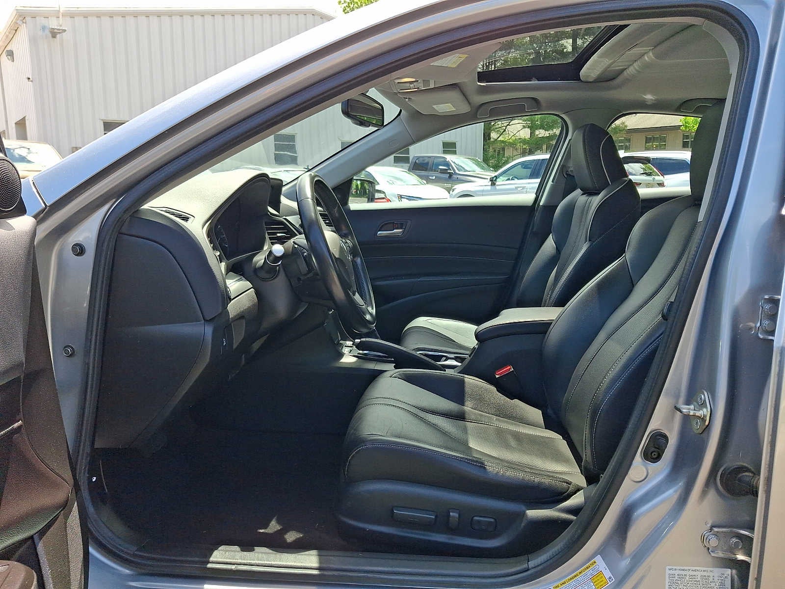 2019 Acura ILX w/Premium Pkg