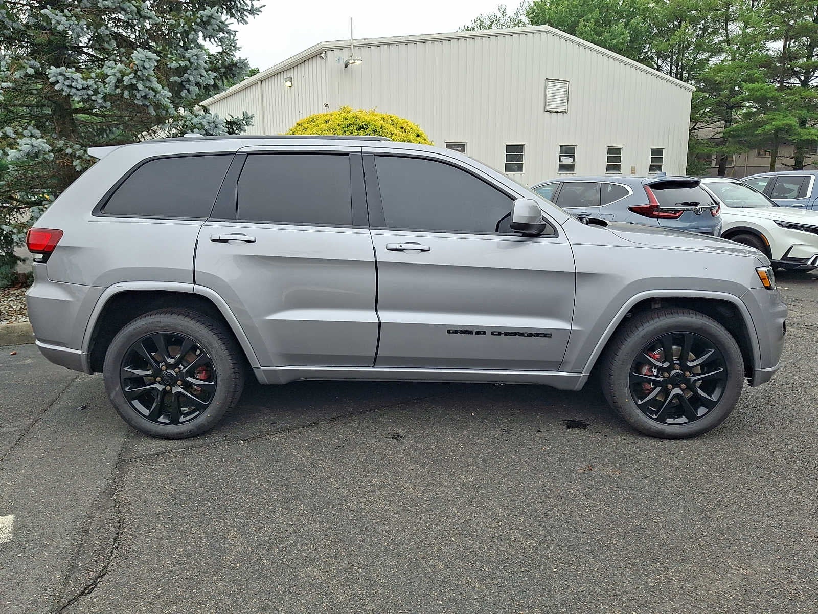 2019 Jeep Grand Cherokee Altitude