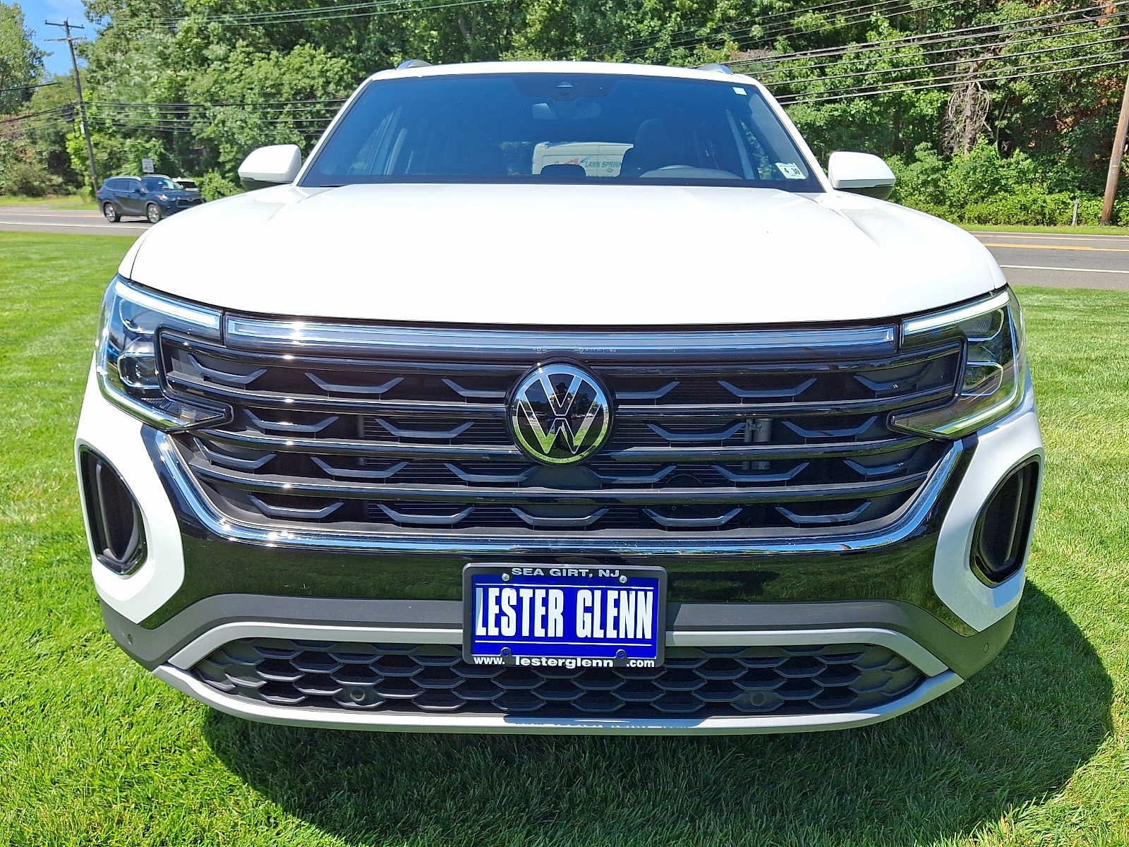 2025 Volkswagen Atlas Cross Sport 2.0T SE w/Technology