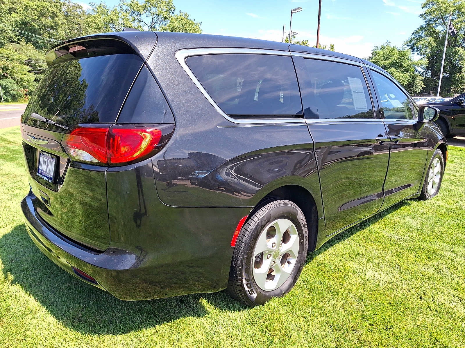 2017 Chrysler Pacifica LX