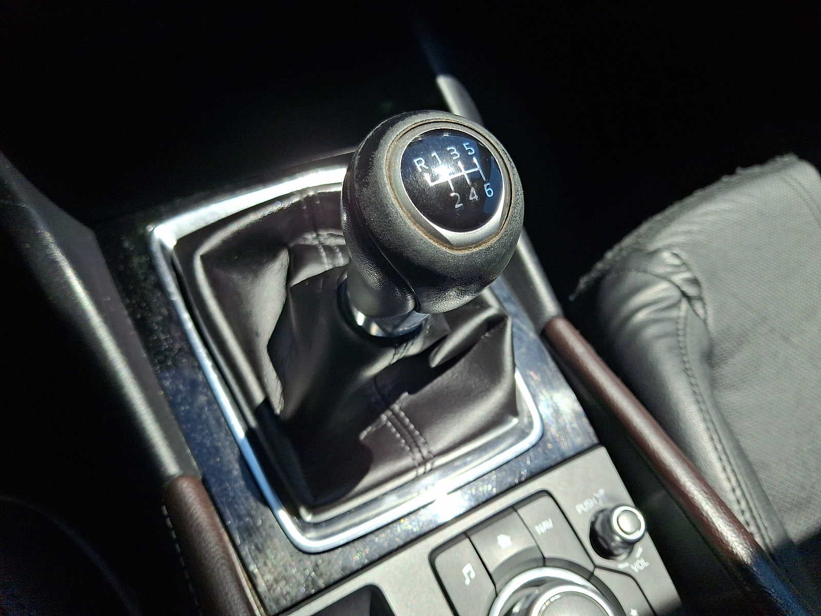 2018 Mazda Mazda3 5-Door Grand Touring