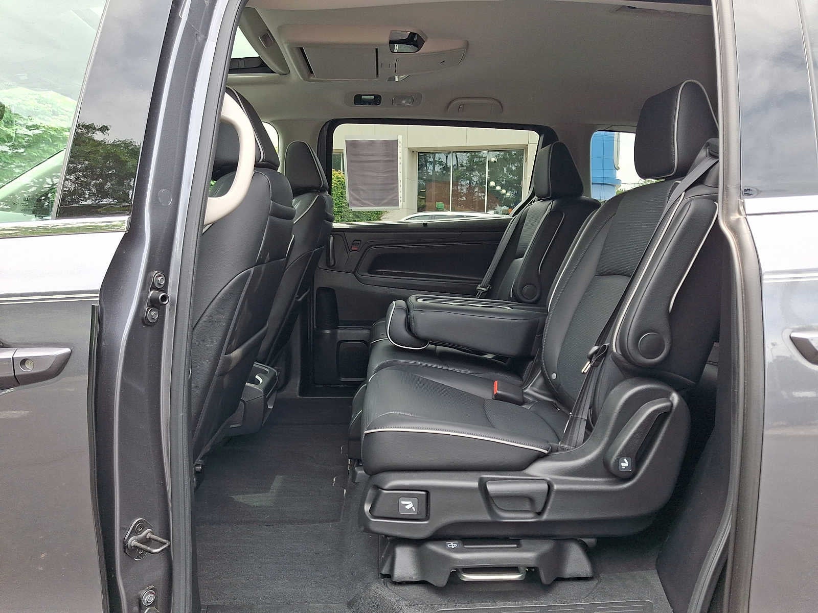 2025 Honda Odyssey Elite