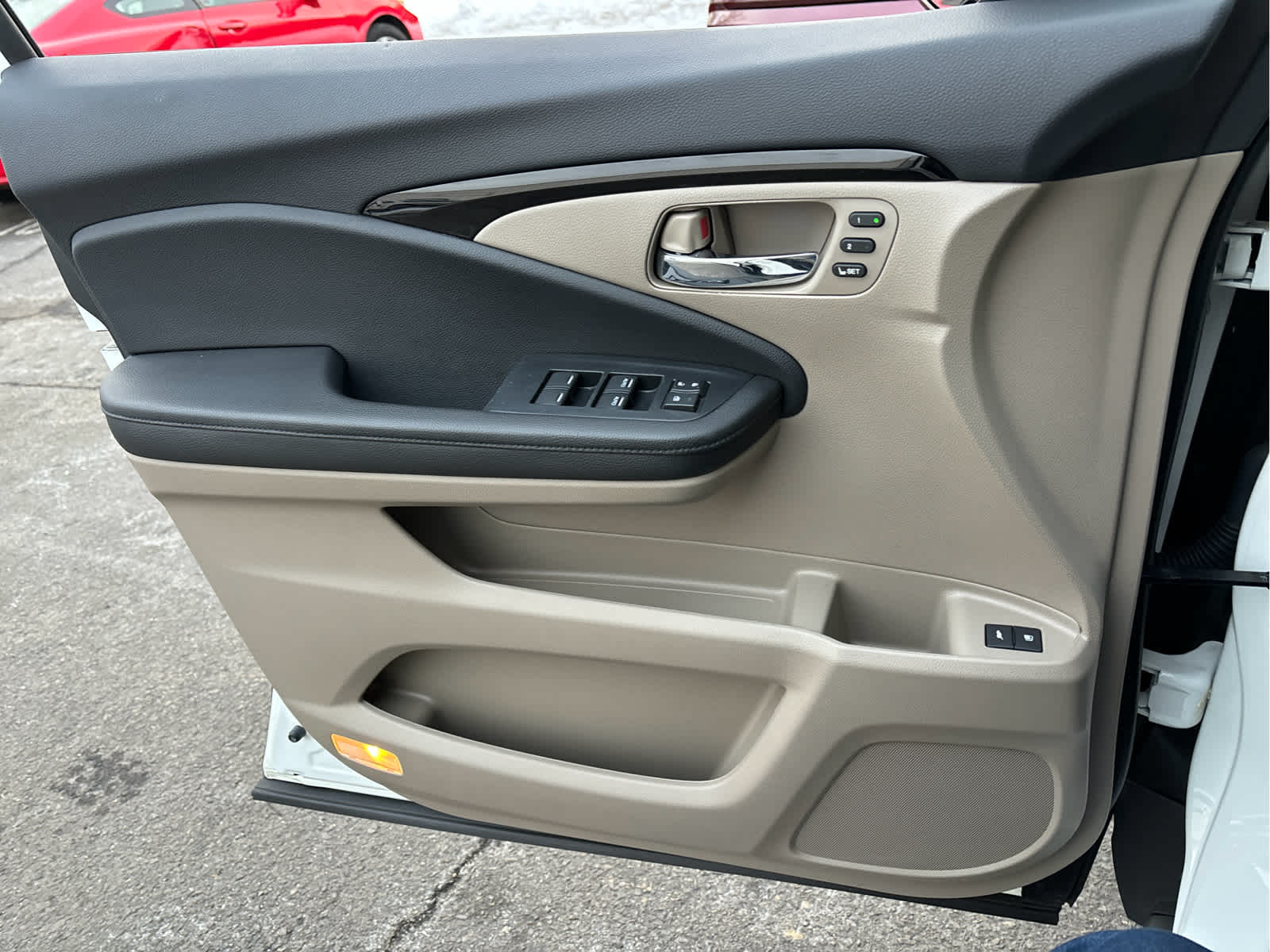 2022 Honda Pilot Touring 8-Passenger