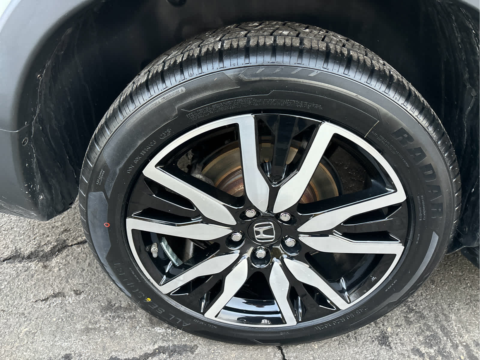 2022 Honda Pilot Touring 8-Passenger