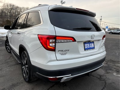 2022 Honda Pilot Touring 8-Passenger