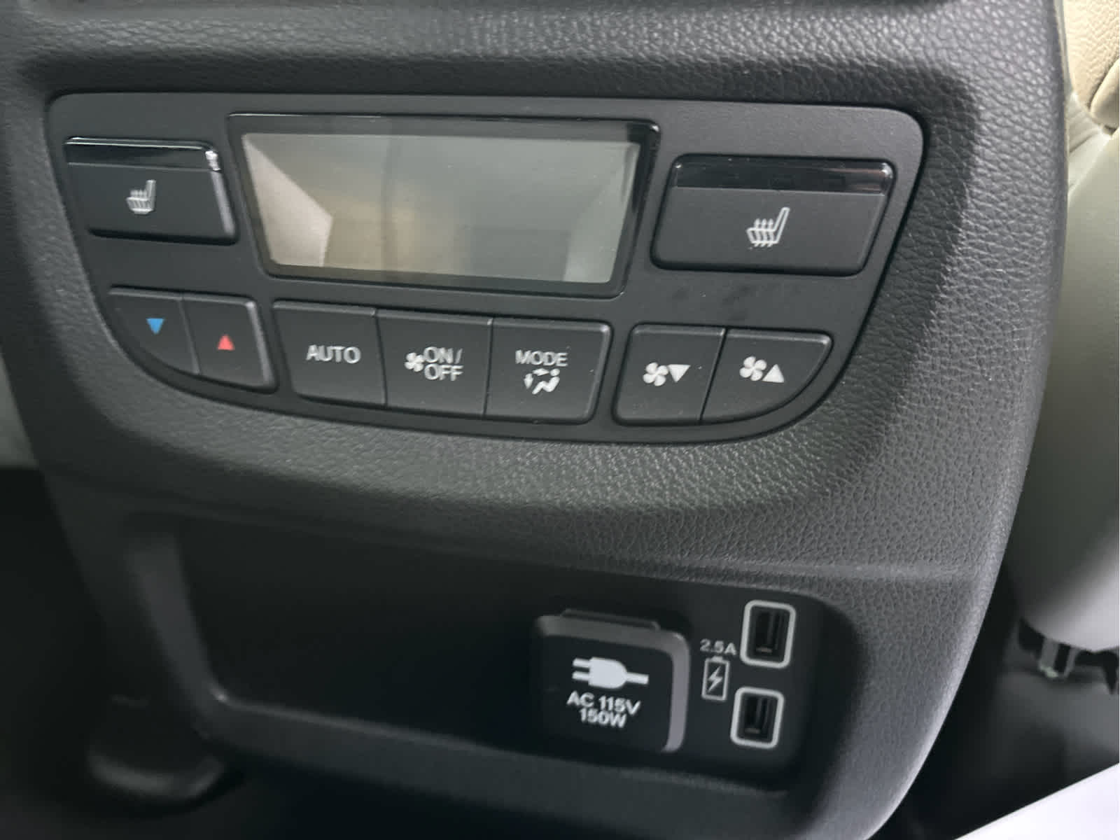 2023 Honda Passport Elite