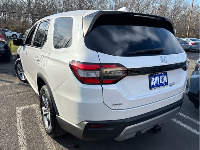 2023 Honda Pilot EX-L 8 Passenger