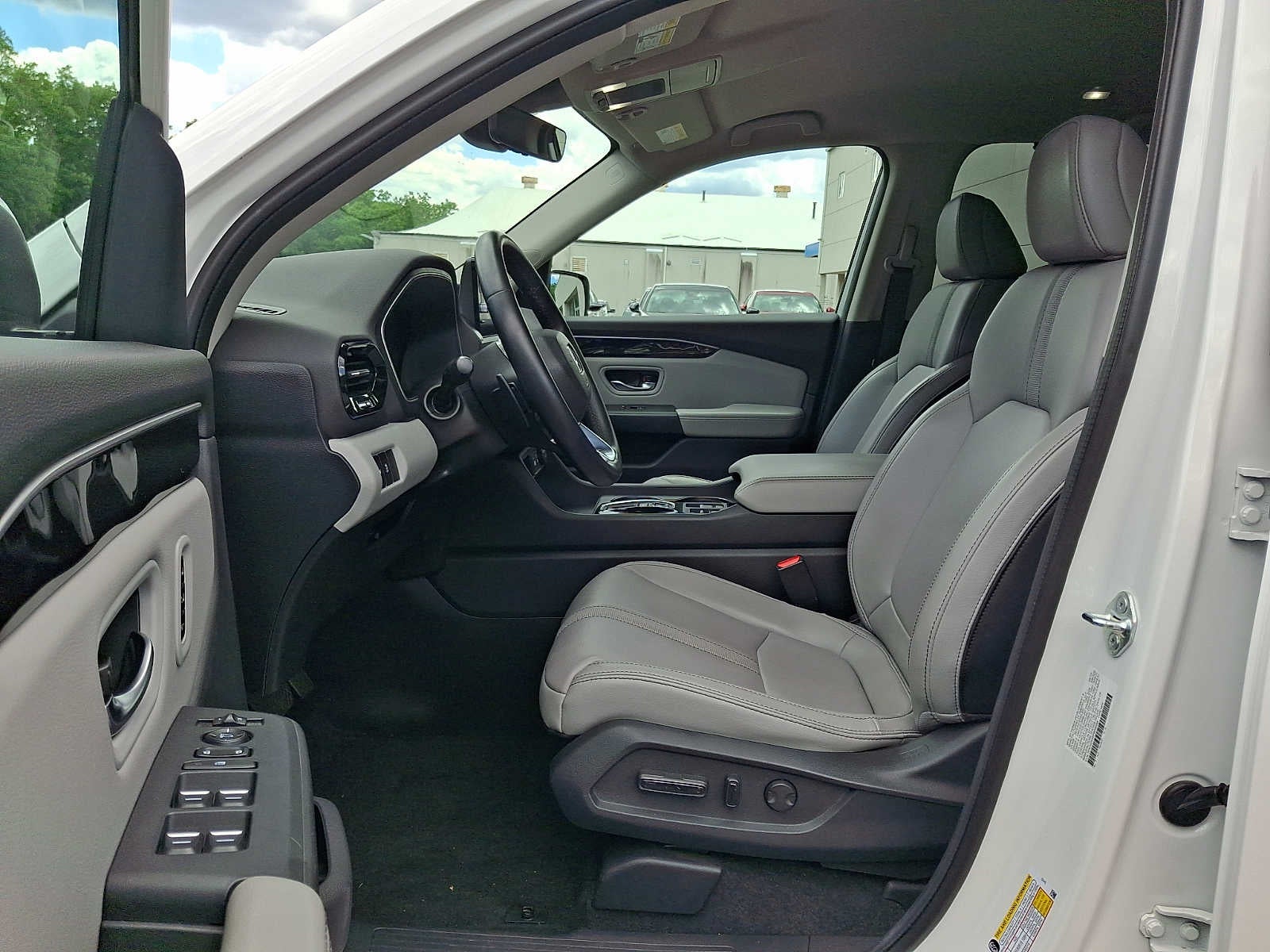 2023 Honda Pilot EX-L 8 Passenger