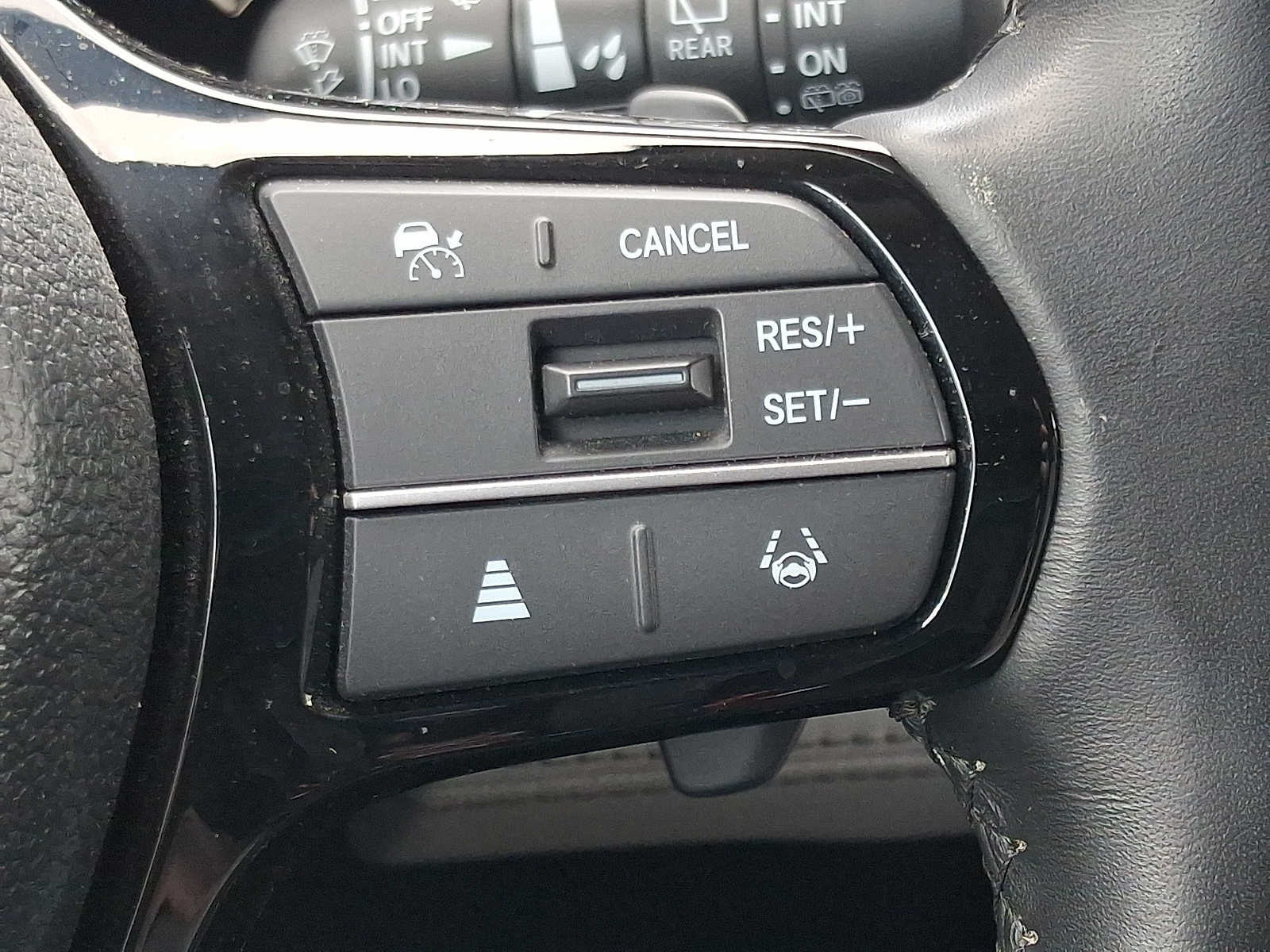 2023 Honda Pilot EX-L 8 Passenger