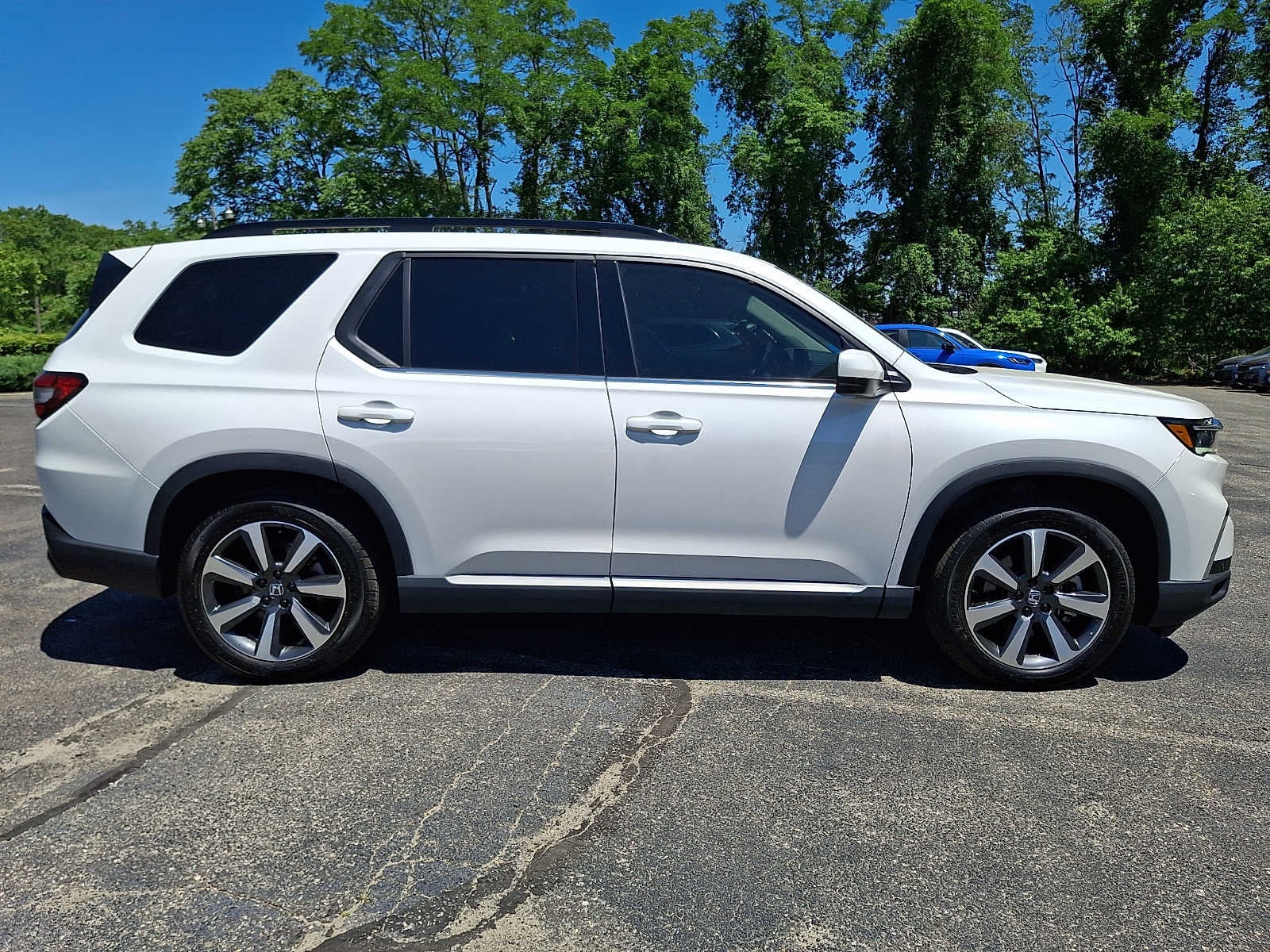 2025 Honda Pilot Touring