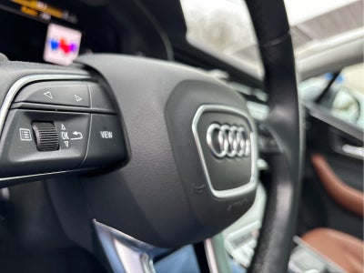 2021 Audi Q7 Premium Plus