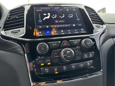 2020 Jeep Grand Cherokee North