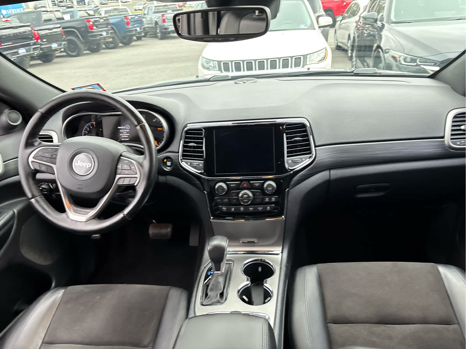 2020 Jeep Grand Cherokee North