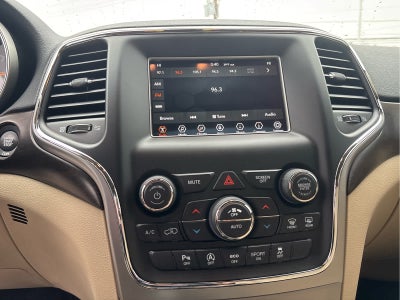 2018 Jeep Grand Cherokee Laredo E