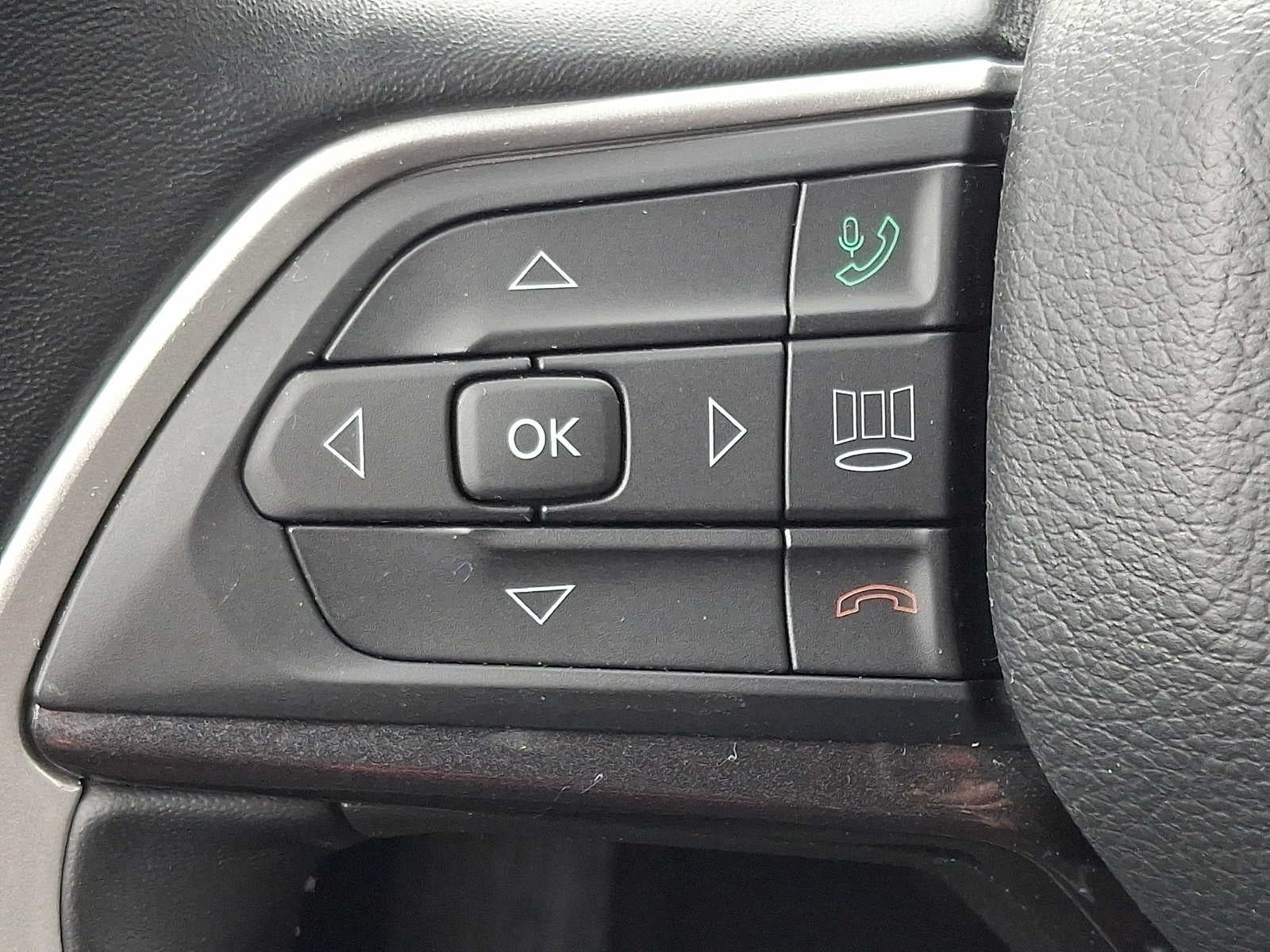 2022 Jeep Grand Cherokee Altitude 4x4