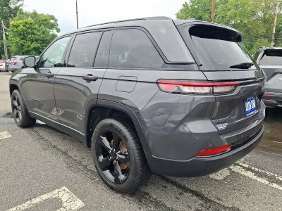 2022 Jeep Grand Cherokee Altitude 4x4