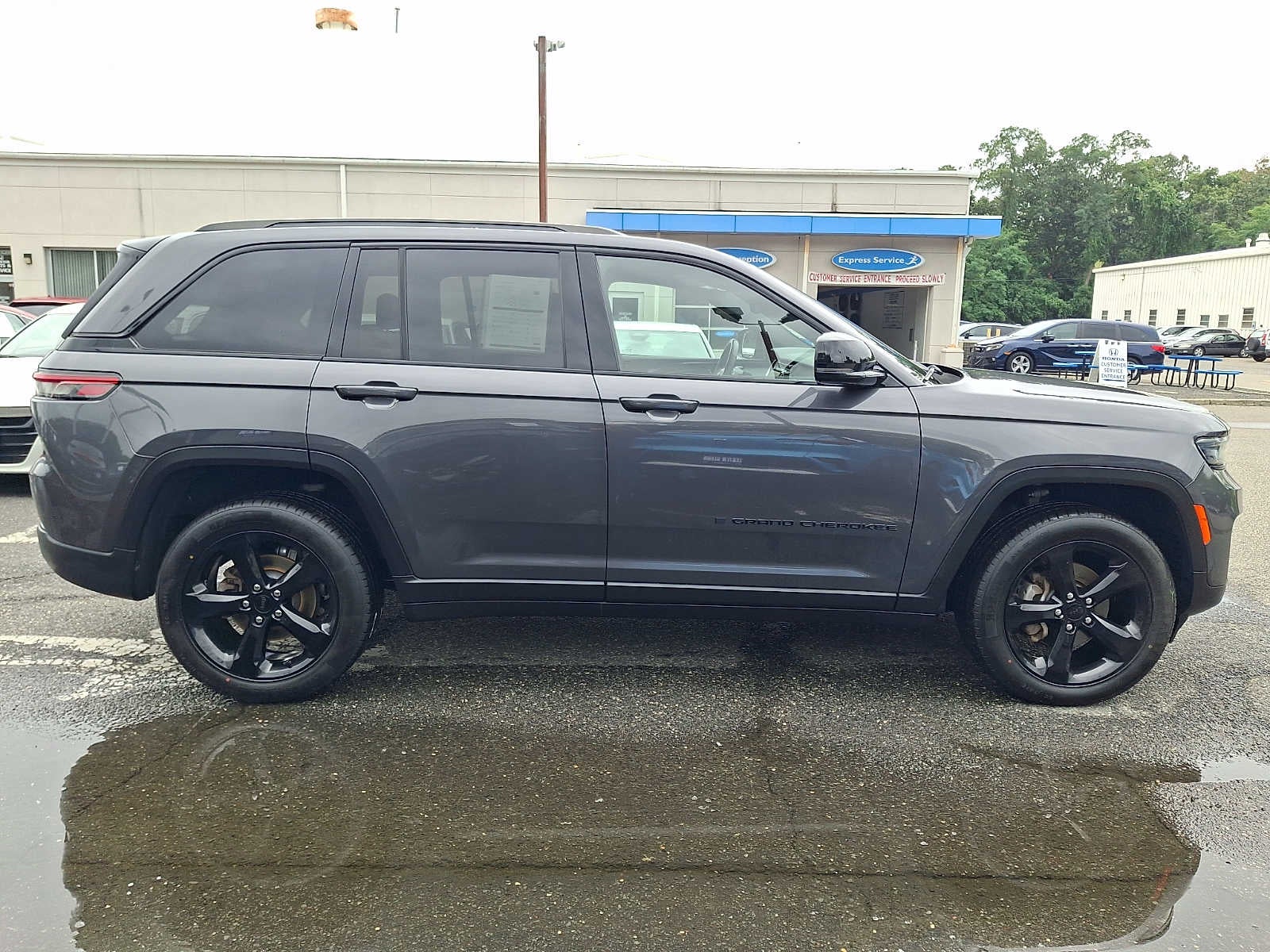 2022 Jeep Grand Cherokee Altitude 4x4