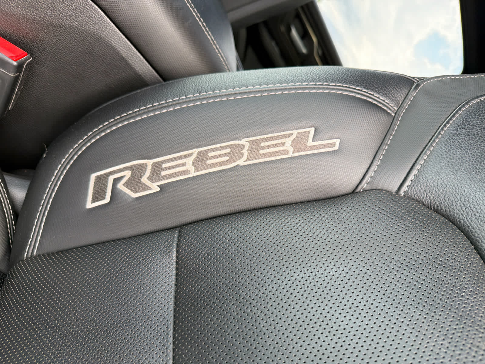 2021 RAM 1500 Rebel Crew Cab 4x4 5'7" Box