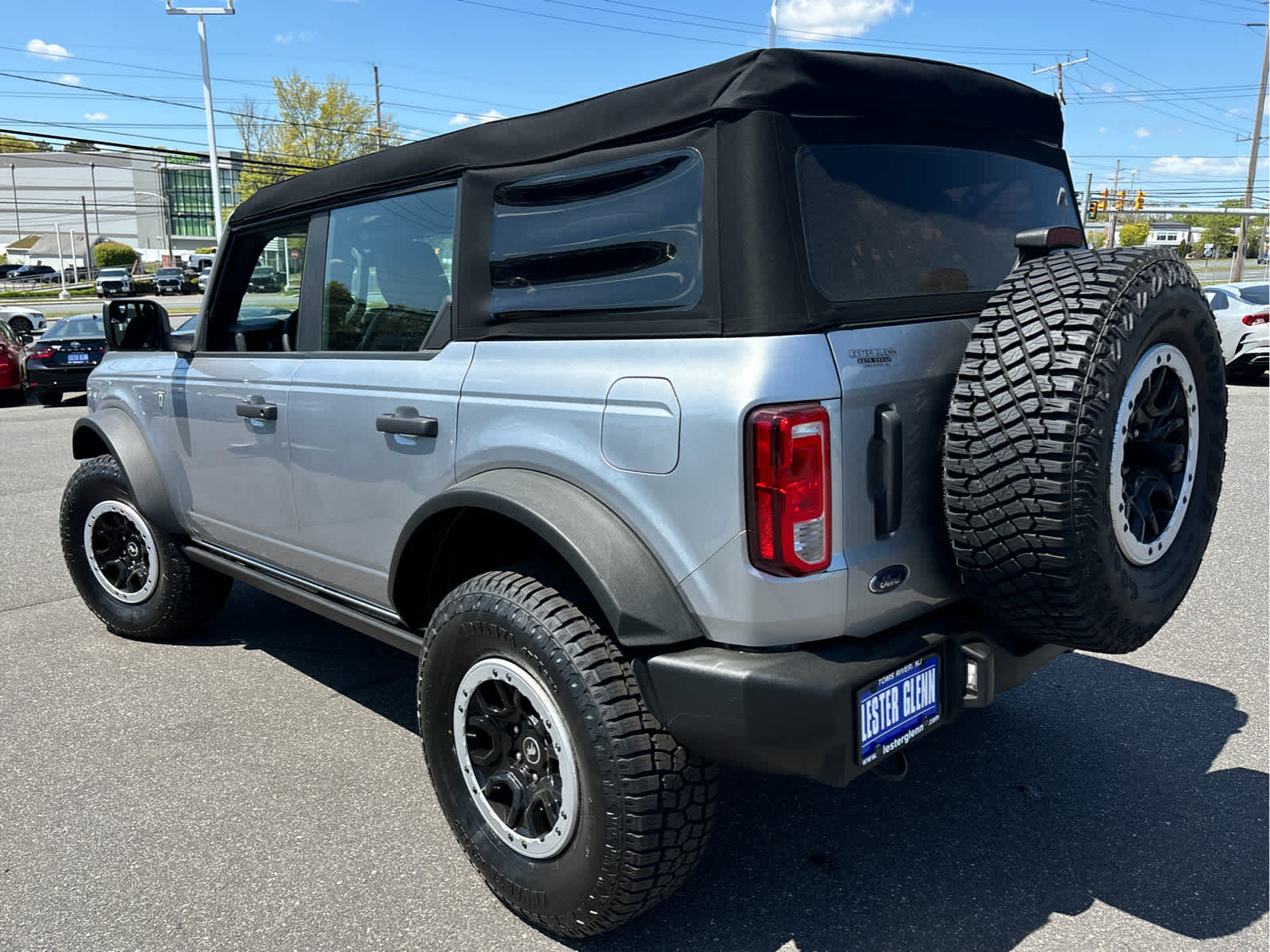 2023 Ford Bronco Base