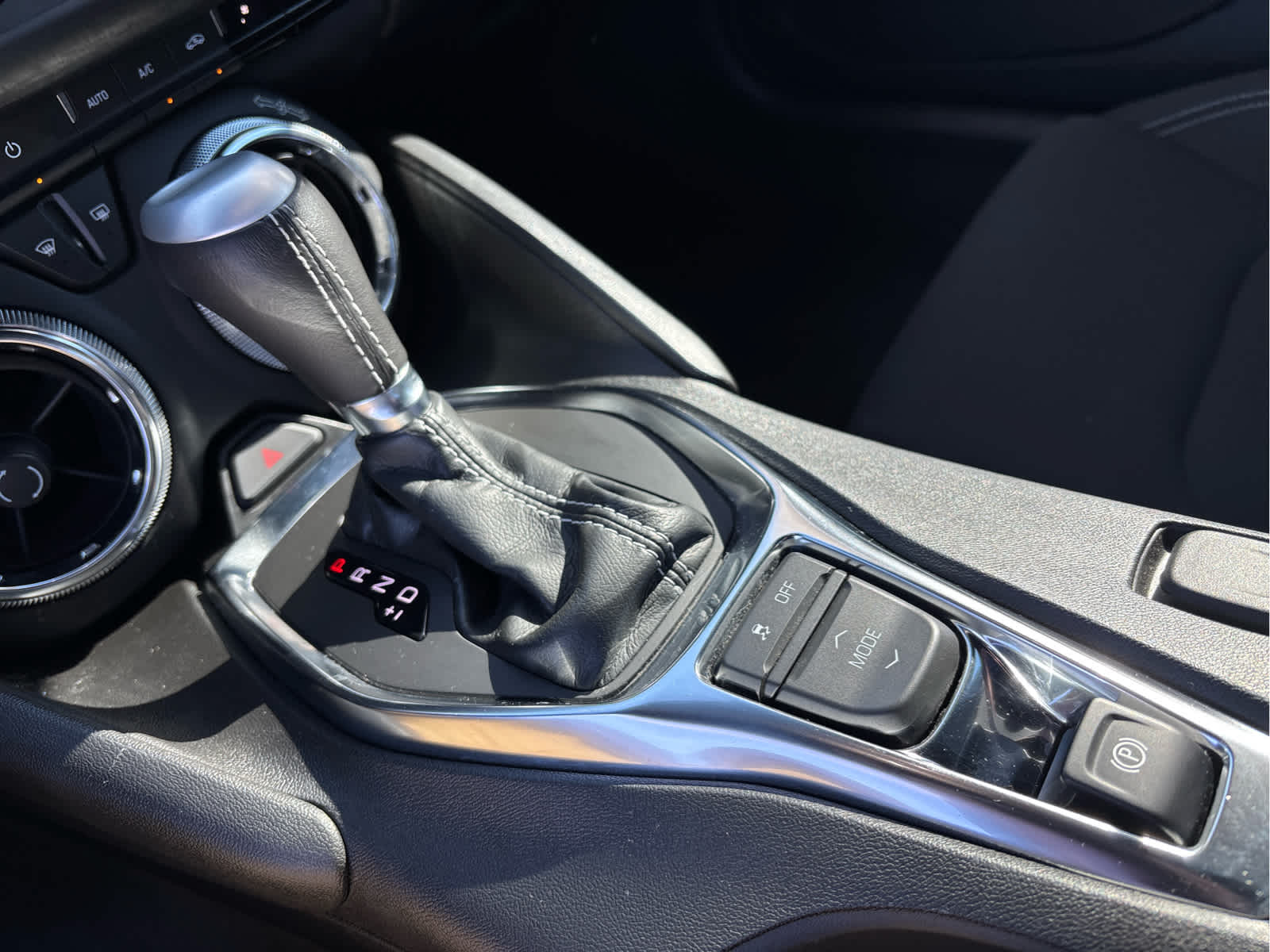 2022 Chevrolet Camaro LT1