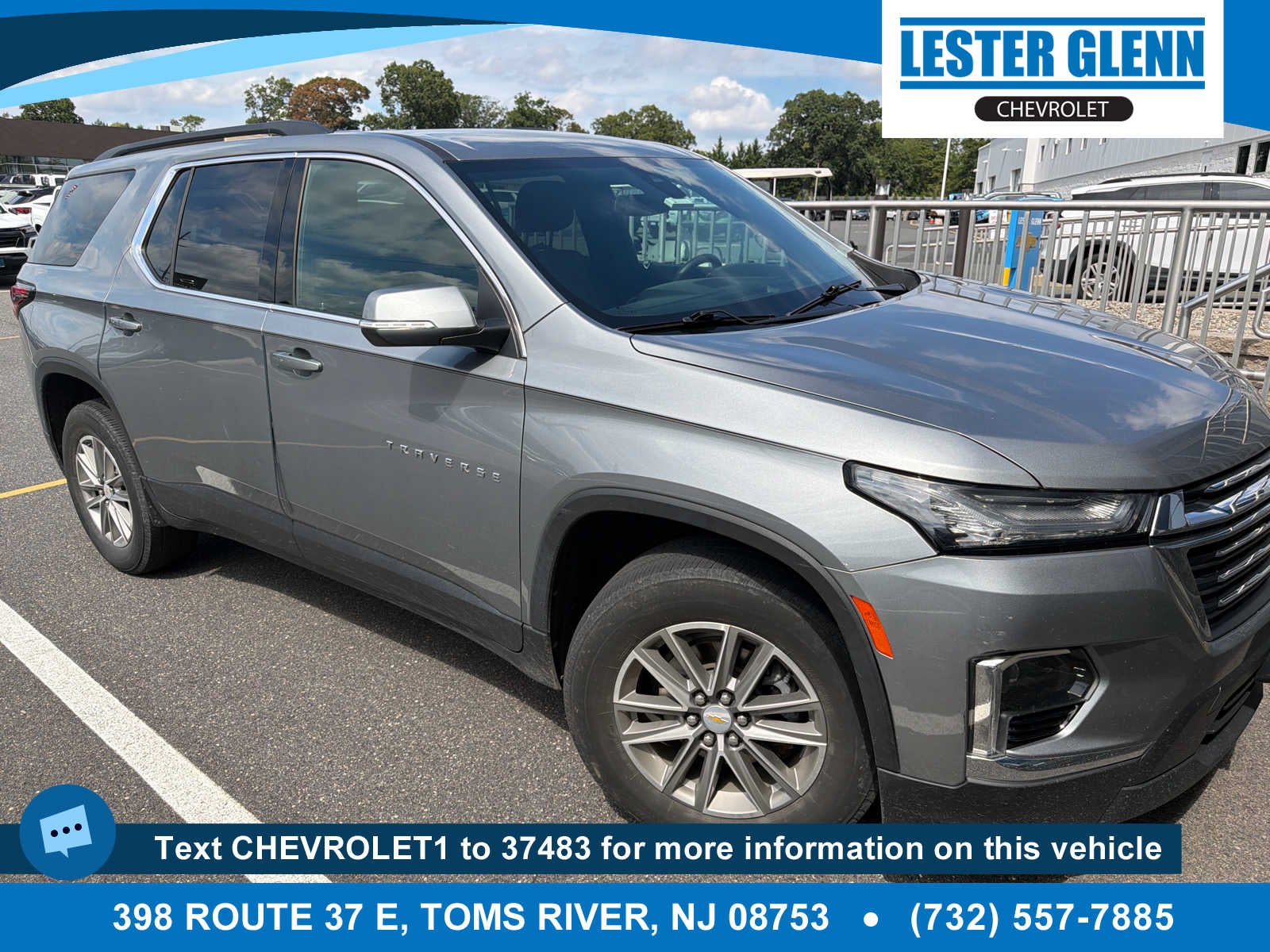 2023 Chevrolet Traverse LT Cloth