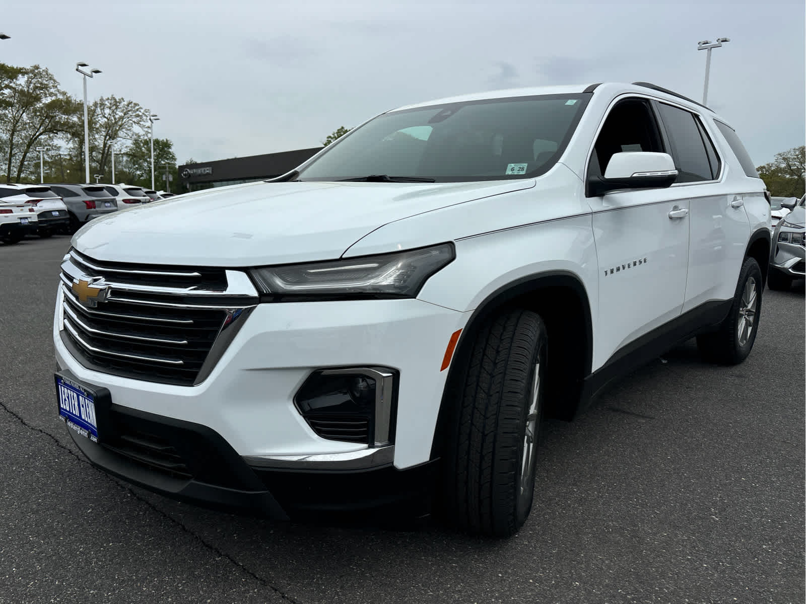 2023 Chevrolet Traverse LT Cloth
