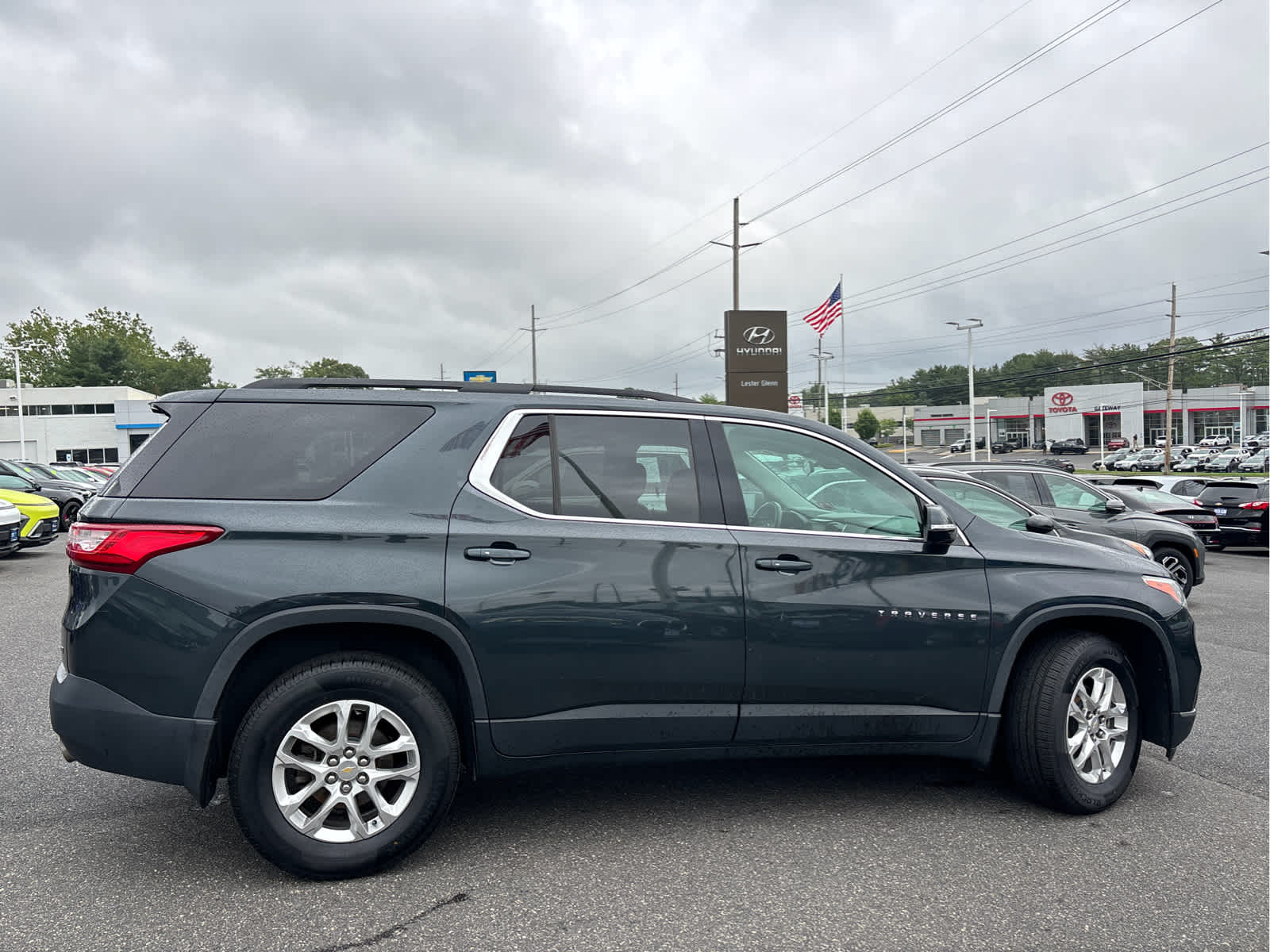 2020 Chevrolet Traverse LT Cloth