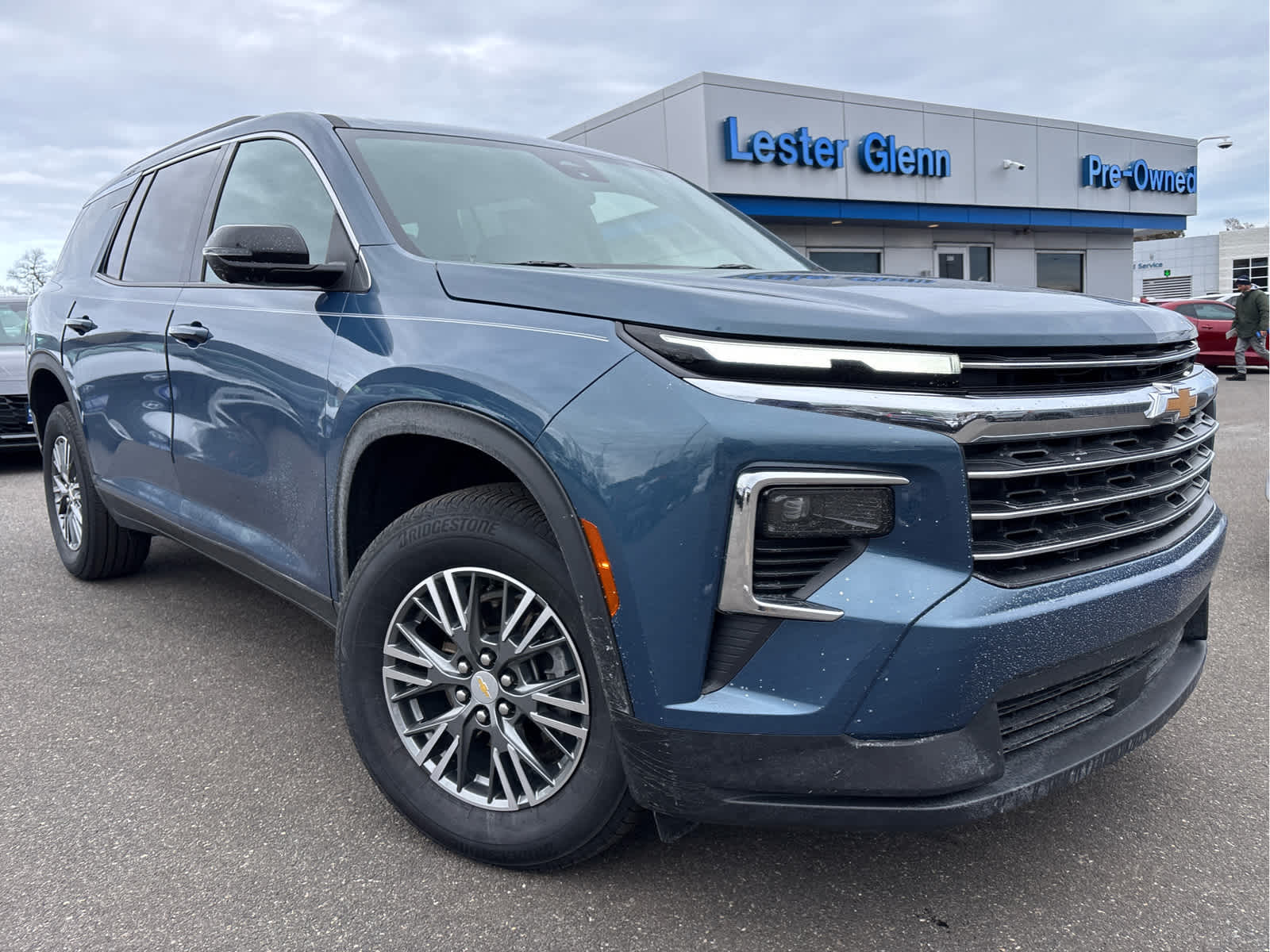 2024 Chevrolet Traverse LT