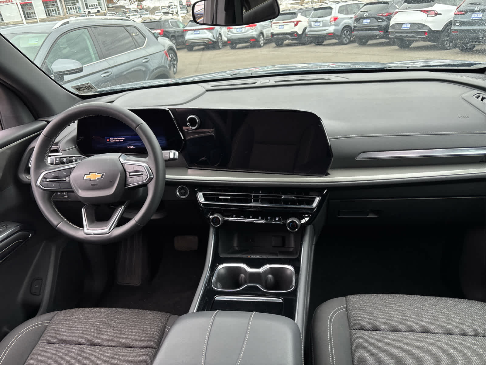 2024 Chevrolet Traverse LT