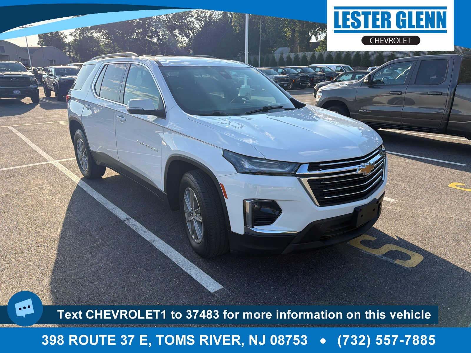 2023 Chevrolet Traverse LT Cloth