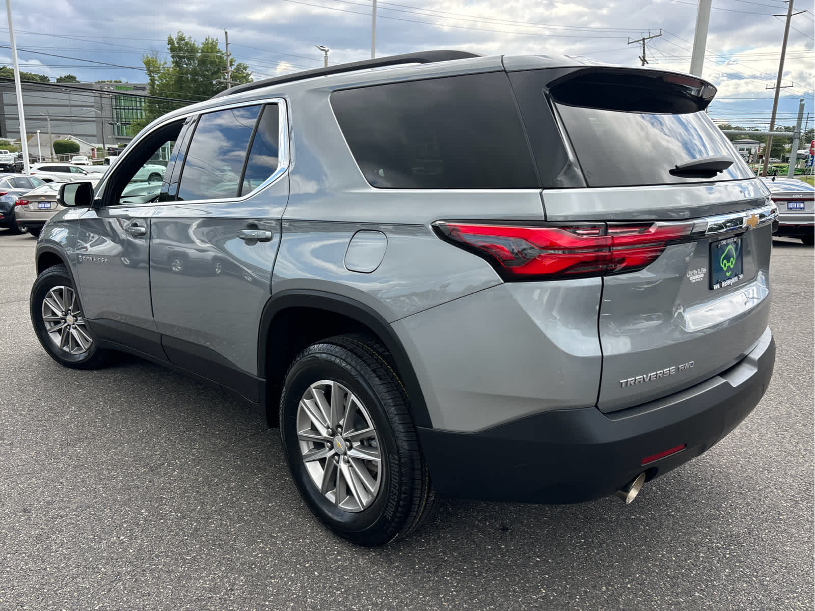 2023 Chevrolet Traverse LT Leather