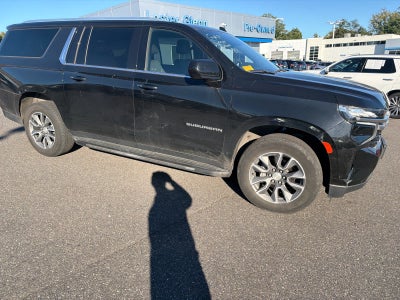 2023 Chevrolet Suburban LS